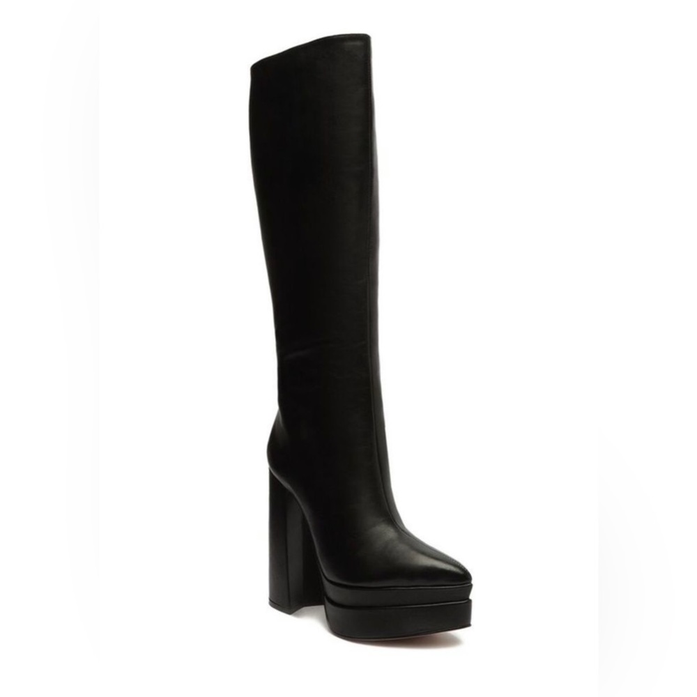 Schutz boots
